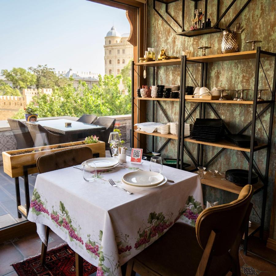 Royal Antique Boutique Hotel Baku Extérieur photo