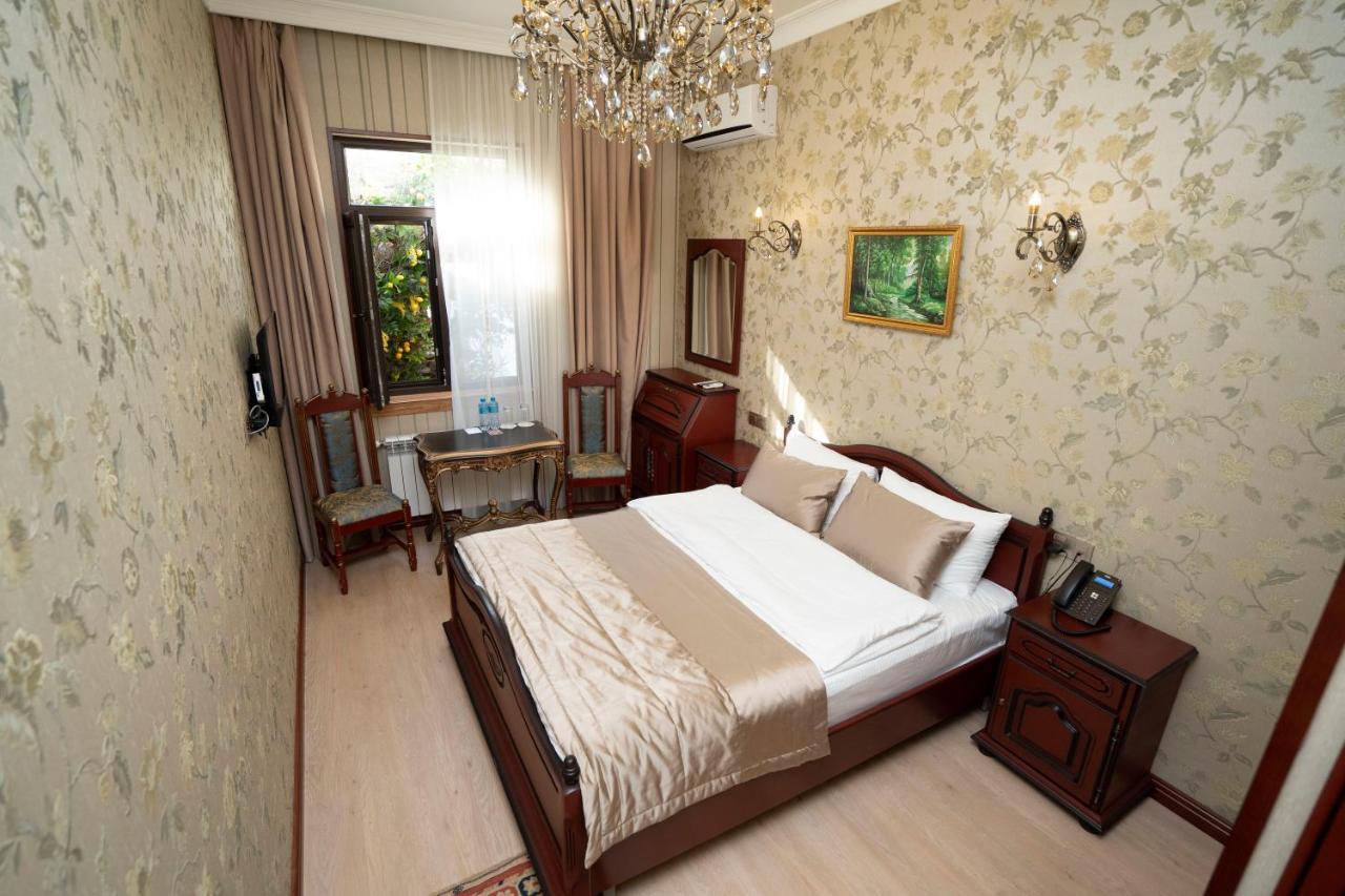 Royal Antique Boutique Hotel Baku Extérieur photo