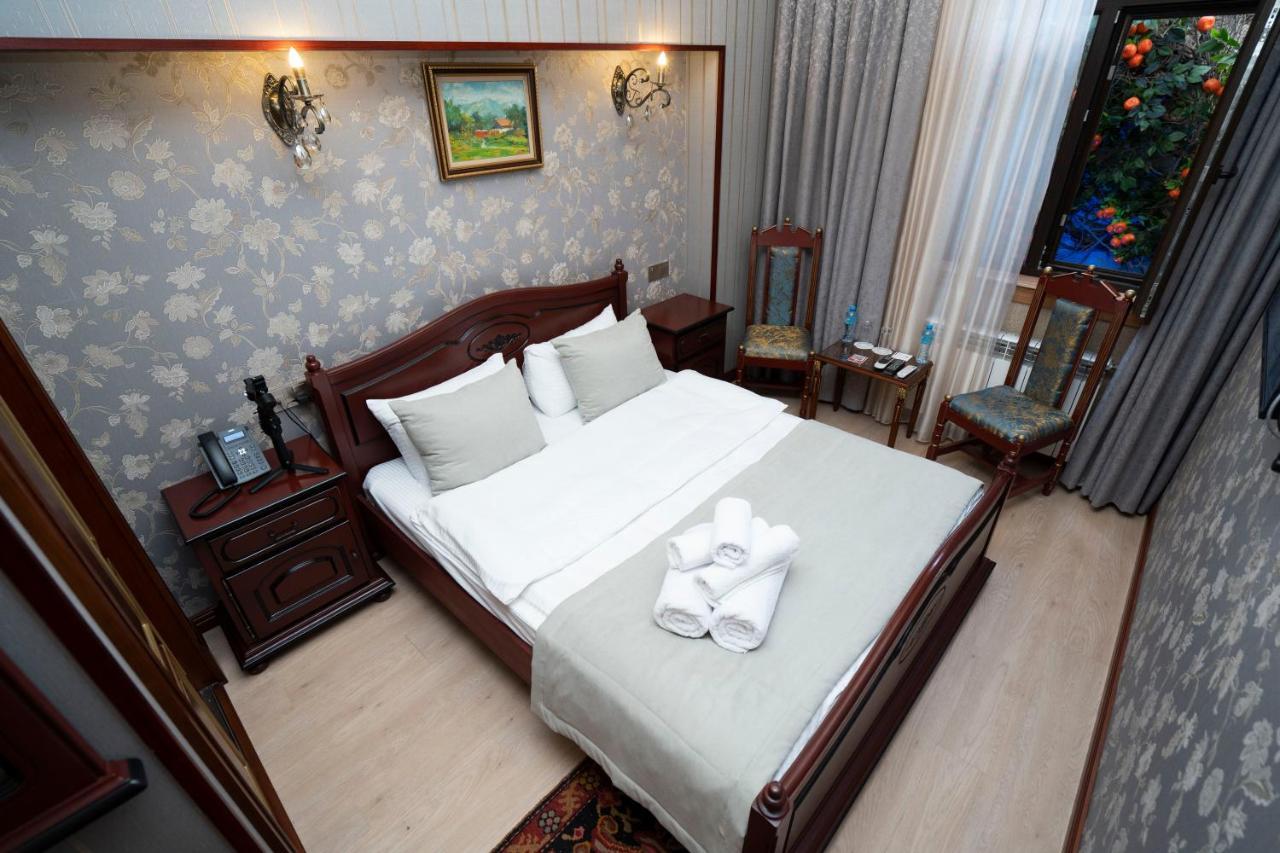 Royal Antique Boutique Hotel Baku Extérieur photo