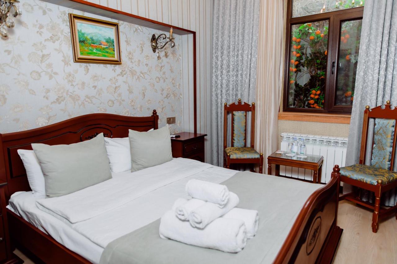 Royal Antique Boutique Hotel Baku Extérieur photo