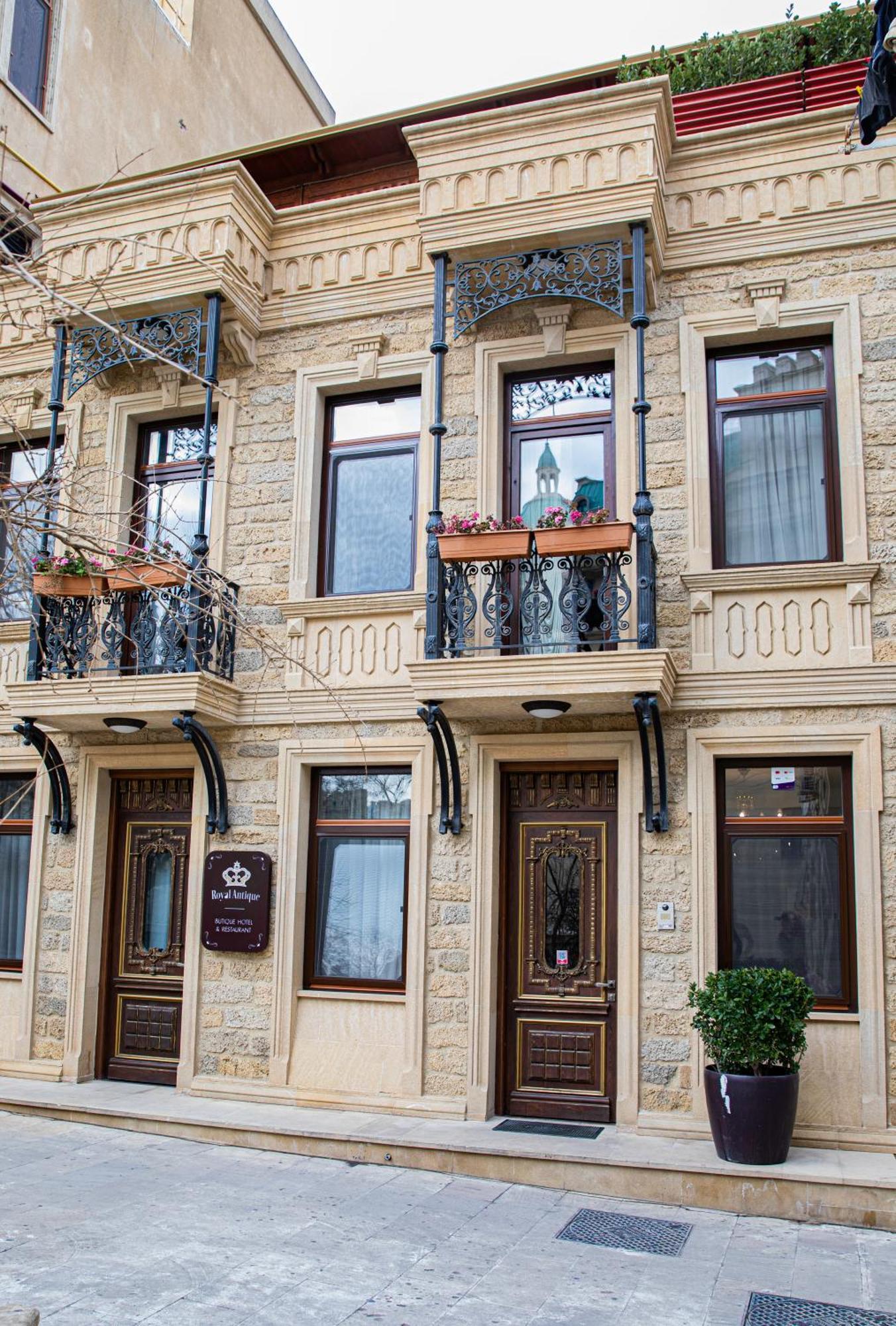 Royal Antique Boutique Hotel Baku Extérieur photo