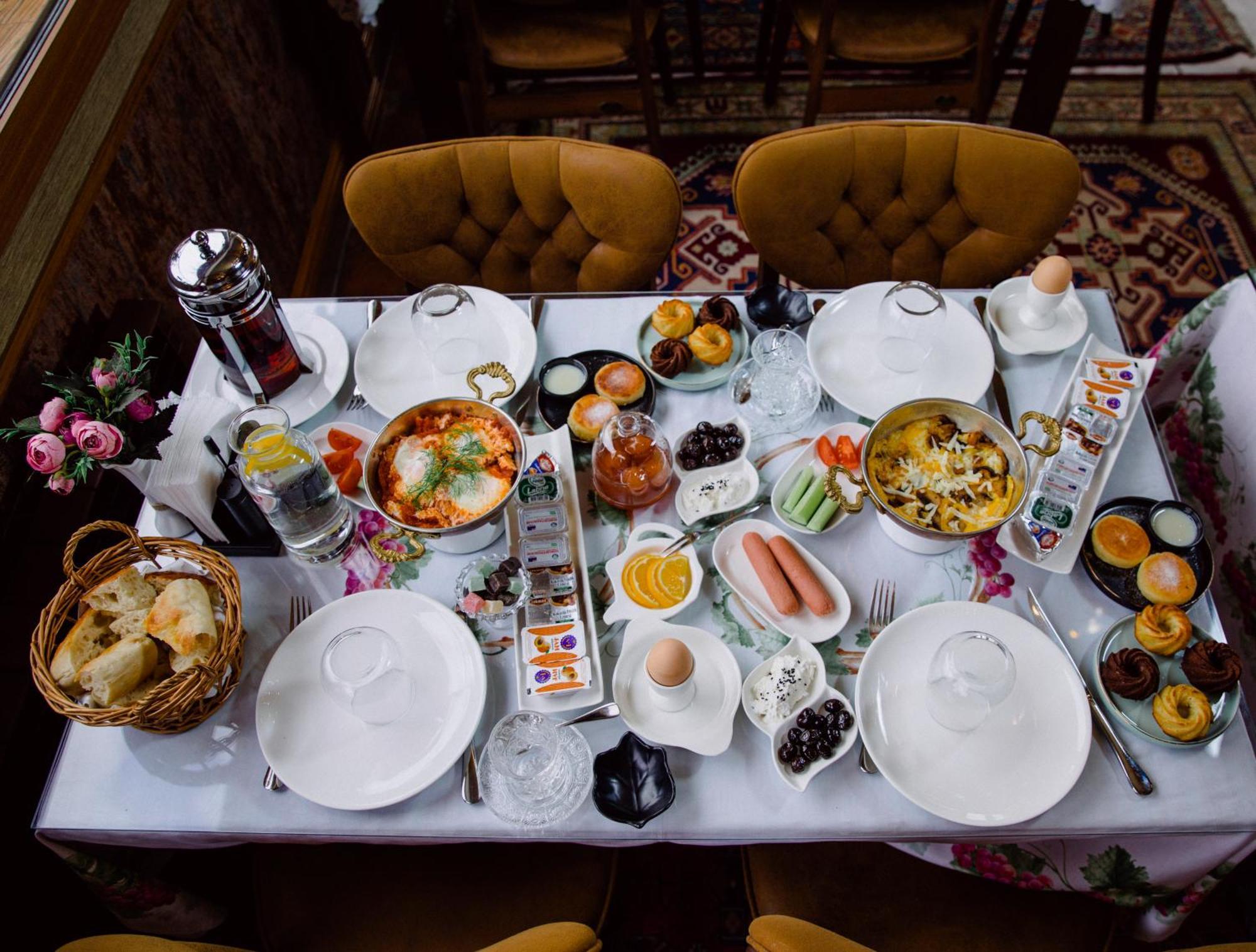 Royal Antique Boutique Hotel Baku Extérieur photo
