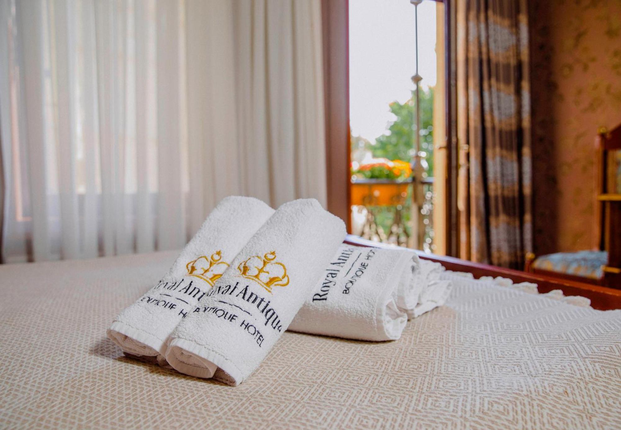 Royal Antique Boutique Hotel Baku Extérieur photo